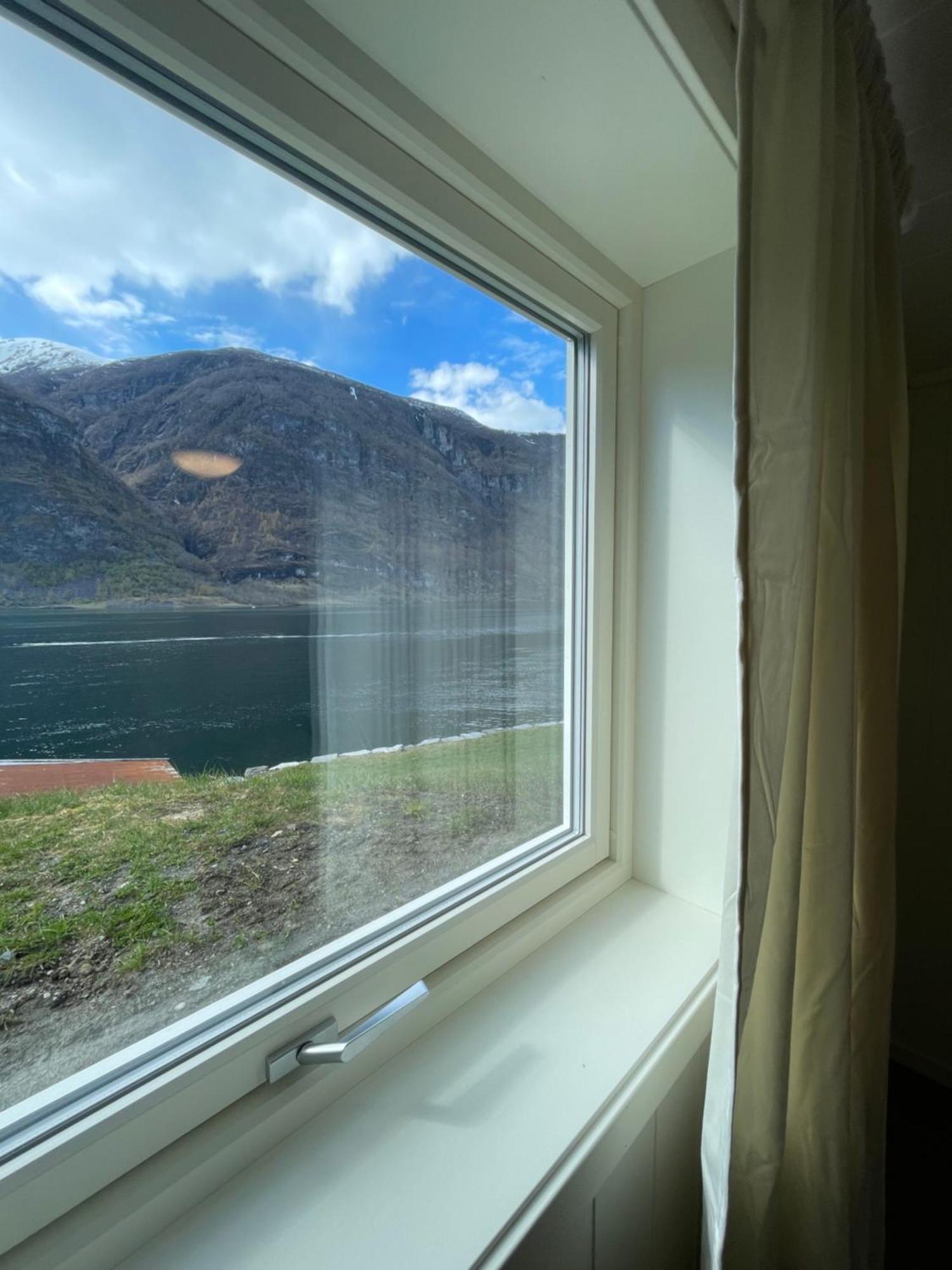 Aurland Feriehus Exterior foto
