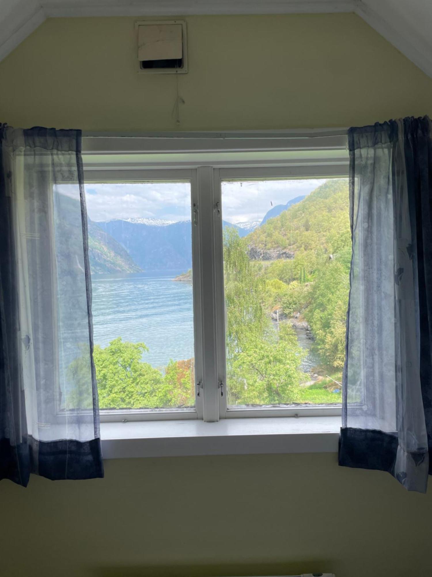 Aurland Feriehus Exterior foto